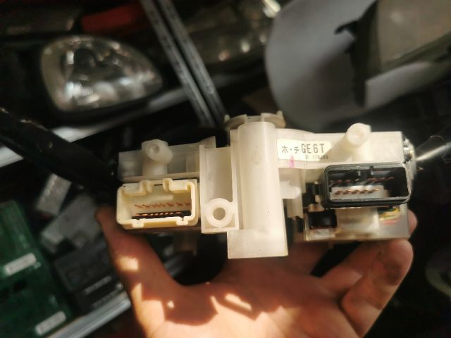 bontott MAZDA PREMACY Komplett Kormánykapcsoló (Bajuszkapcsoló)