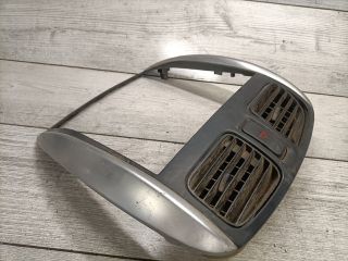 bontott MAZDA PREMACY Középkonzol Keret