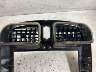 bontott MAZDA PREMACY Középkonzol Keret