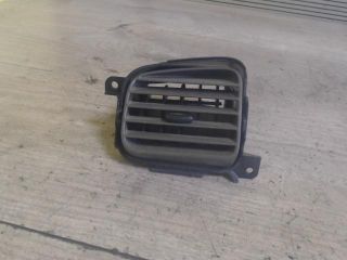 bontott MAZDA PREMACY Középső Bal Szellőző