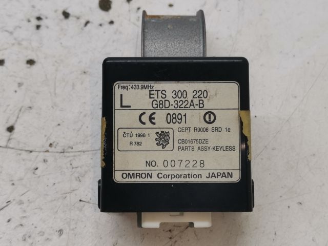 bontott MAZDA PREMACY Központizár Elektronika