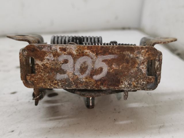 bontott MAZDA PREMACY Motorháztető Zárszerkezet