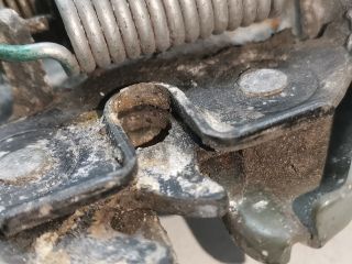 bontott MAZDA PREMACY Motorháztető Zárszerkezet