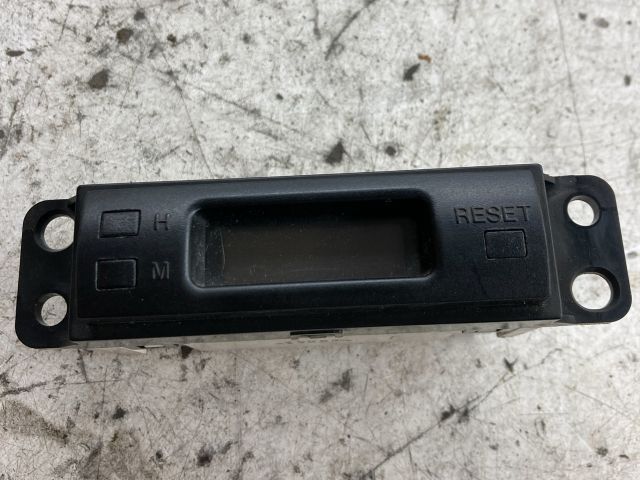 bontott MAZDA PREMACY Óra (Időmérő)