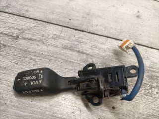 bontott MAZDA PREMACY Rádió / CD Kapcsoló