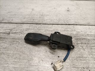 bontott MAZDA PREMACY Rádió / CD Kapcsoló