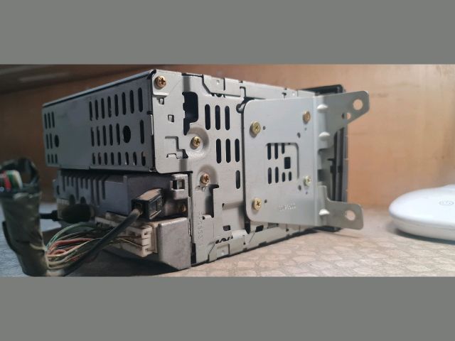 bontott MAZDA PREMACY Rádió / CD