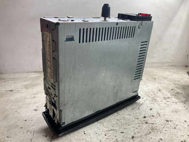 bontott MAZDA PREMACY Rádió / CD