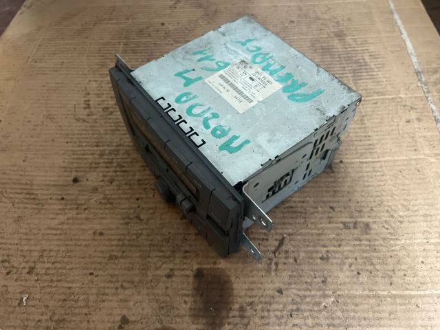 bontott MAZDA PREMACY Rádió / CD