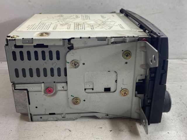 bontott MAZDA PREMACY Rádió / CD