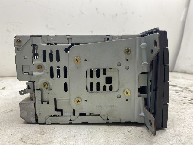 bontott MAZDA PREMACY Rádió / CD