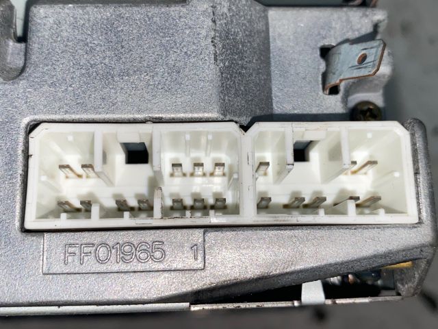 bontott MAZDA PREMACY Rádió / CD