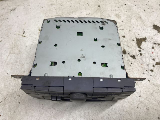 bontott MAZDA PREMACY Rádió / CD