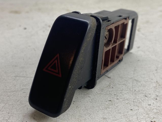 bontott MAZDA PREMACY Vészvillogó Kapcsoló