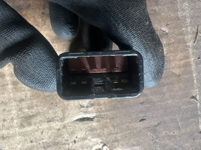 bontott MAZDA PREMACY Vészvillogó Kapcsoló