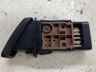 bontott MAZDA PREMACY Vészvillogó Kapcsoló