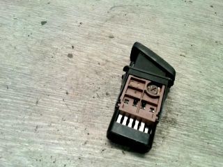 bontott MAZDA PREMACY Vészvillogó Kapcsoló