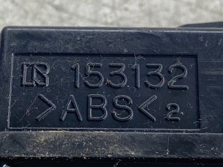 bontott MAZDA PREMACY Vészvillogó Kapcsoló