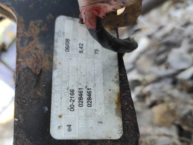 bontott MAZDA PREMACY Vonóhorog