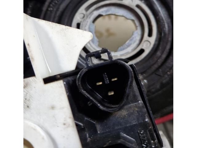 bontott MAZDA RX 8 Bal Fényszóró