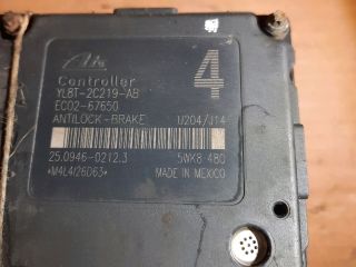 bontott MAZDA TRIBUTE ABS Kocka