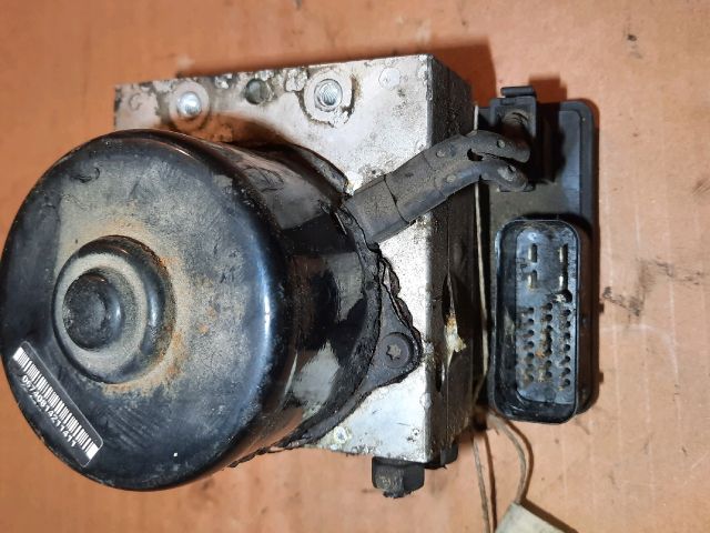 bontott MAZDA TRIBUTE ABS Kocka