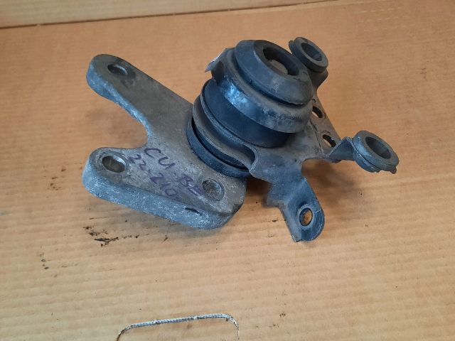 bontott MAZDA TRIBUTE Motor Tartó Bak Bal