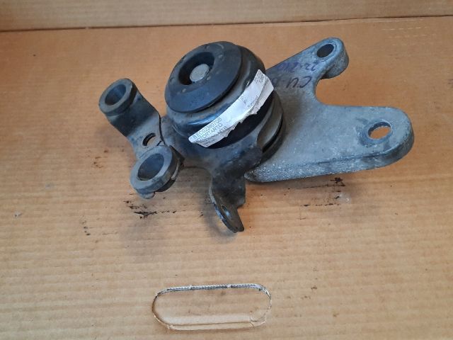 bontott MAZDA TRIBUTE Motor Tartó Bak Bal