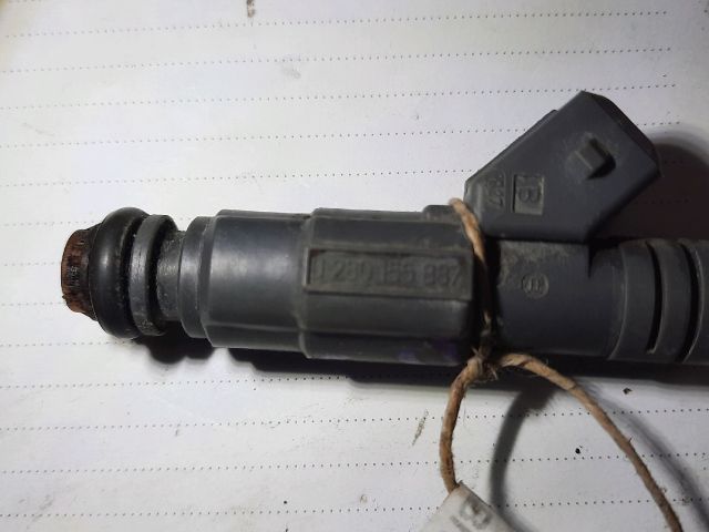 bontott MAZDA TRIBUTE Porlasztó (1 db)