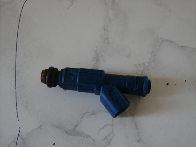 bontott MAZDA TRIBUTE Porlasztó (1 db)