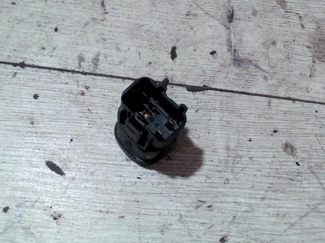 bontott MAZDA TRIBUTE Differenciálmű Elektronika