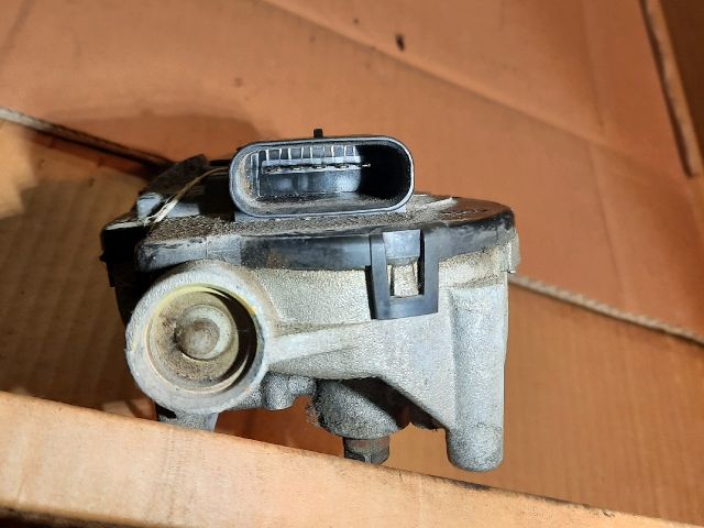 bontott MAZDA TRIBUTE Első Ablaktörlő Motor