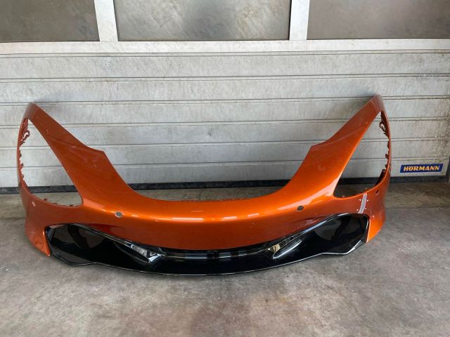 bontott MCLAREN 720S Első Lökhárító (Üresen)