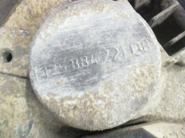 bontott MERCEDES-BENZ /8 Generátor