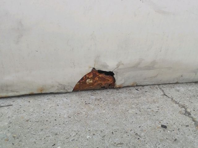 bontott MERCEDES-BENZ /8 Bal első Ajtó (Üres lemez)