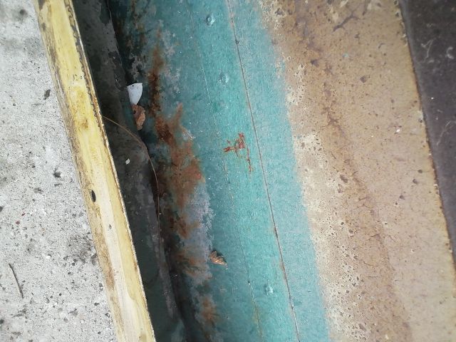 bontott MERCEDES-BENZ /8 Bal első Ajtó (Üres lemez)