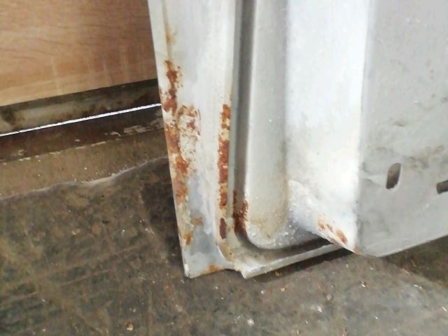 bontott MERCEDES-BENZ /8 Bal első Ajtó (Üres lemez)