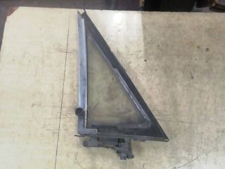 bontott MERCEDES-BENZ /8 Bal első Fixüveg (Ajtóban)