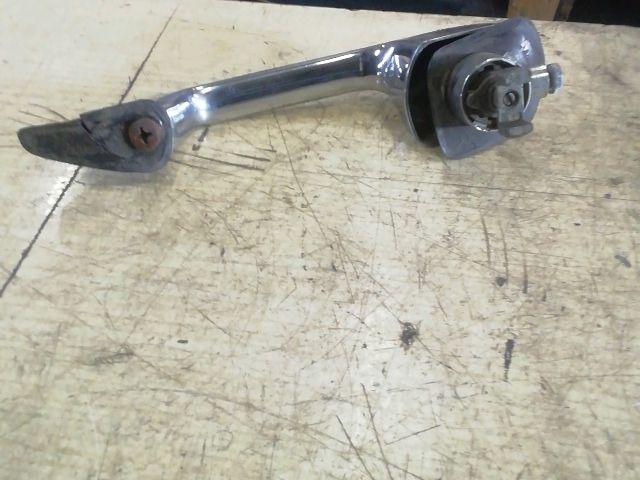 bontott MERCEDES-BENZ /8 Bal első Külső Kilincs