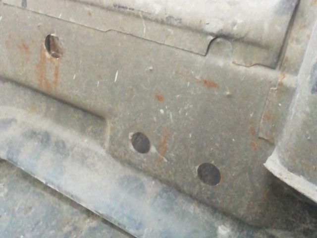 bontott MERCEDES-BENZ /8 Hátfal