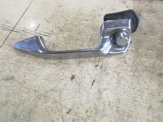 bontott MERCEDES-BENZ /8 Jobb első Külső Kilincs