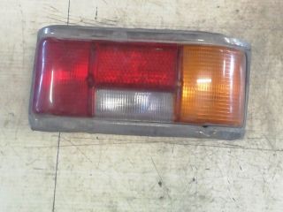 bontott MERCEDES-BENZ /8 Jobb Hátsó Lámpa