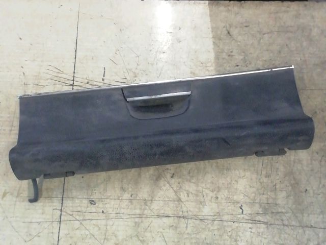 bontott MERCEDES-BENZ /8 Kesztyűtartó Ajtó