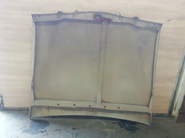 bontott MERCEDES-BENZ /8 Motorháztető