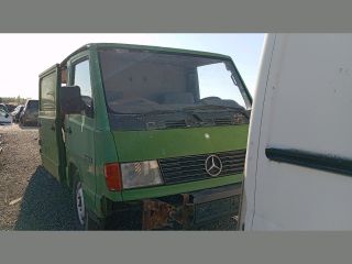 bontott MERCEDES-BENZ 100 Bal első Ablak