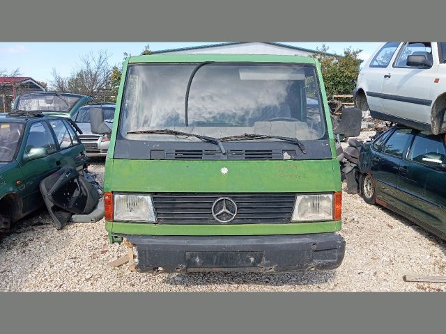 bontott MERCEDES-BENZ 100 Bal első Ablaktörlő Kar