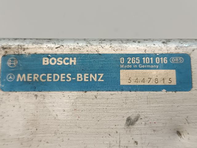 bontott MERCEDES-BENZ 190 ABS Elektronika