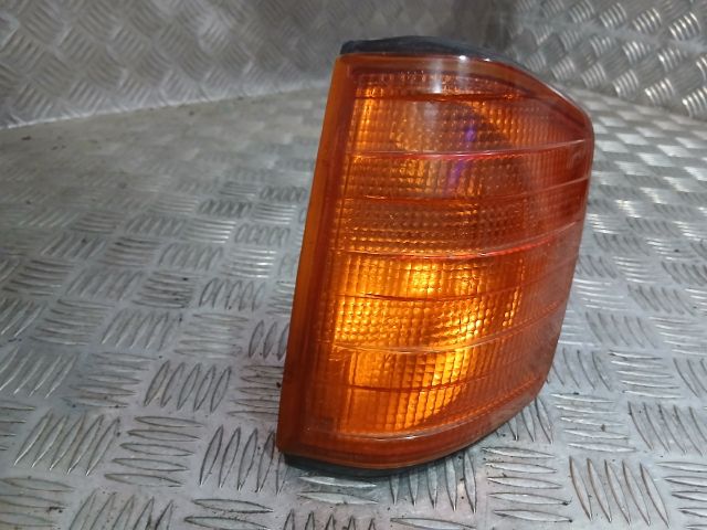 bontott MERCEDES-BENZ 190 Bal első Irányjelző