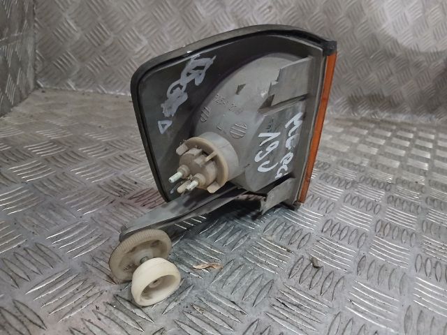 bontott MERCEDES-BENZ 190 Bal első Irányjelző