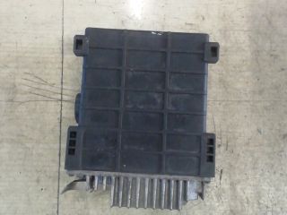 bontott MERCEDES-BENZ 190 Motorvezérlő